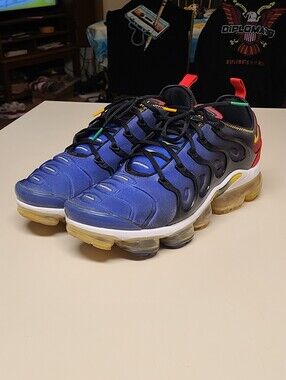 Nike Air Vapormax Plus Love Together Play Together running sneakers size 11.5